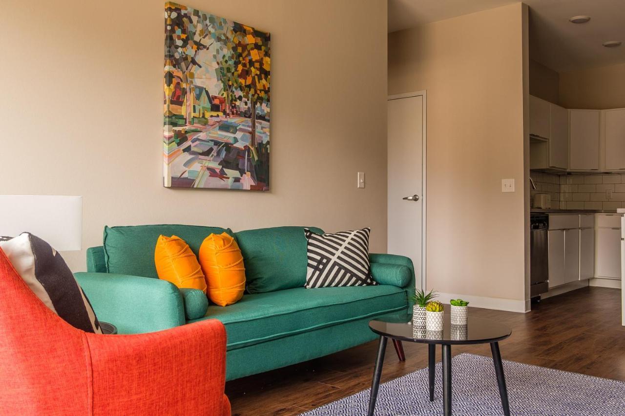 Frontdesk Core Apts Campustown Ames Cameră foto